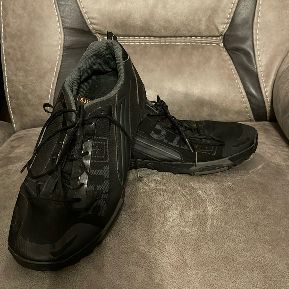5.11 Tactical Recon Trainers size 10.5 - Picture 1 of 9